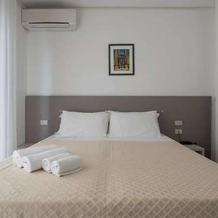 Boston 3 Stelle Superior Frontemare Otel 3*
