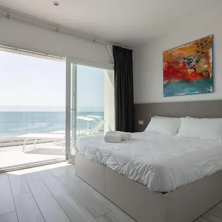 Boston 3 Stelle Superior Frontemare 3*