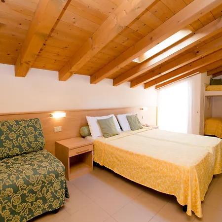 Boston 3 Stelle Superior Frontemare 3*