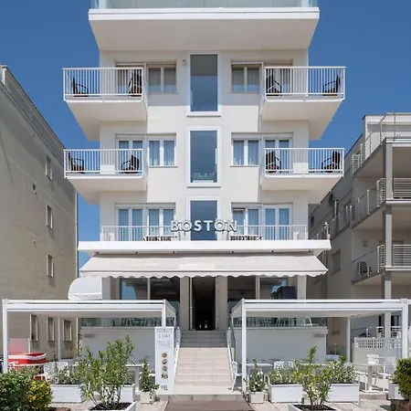 Boston 3 Stelle Superior Frontemare Hotel