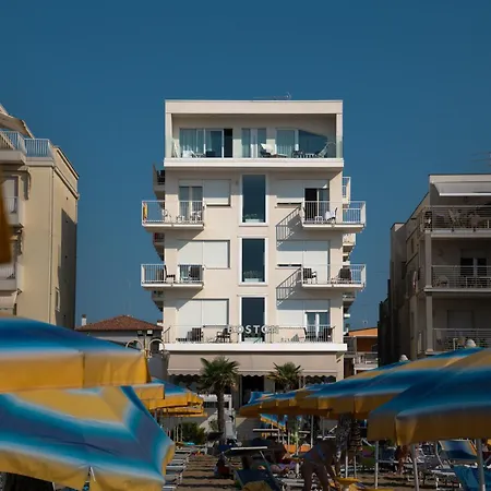 Boston 3 Stelle Superior Frontemare Lido di Jesolo