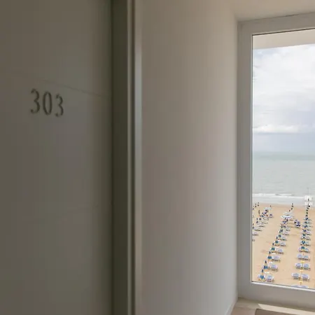 Hotel Boston 3 Stelle Superior Frontemare Lido di Jesolo